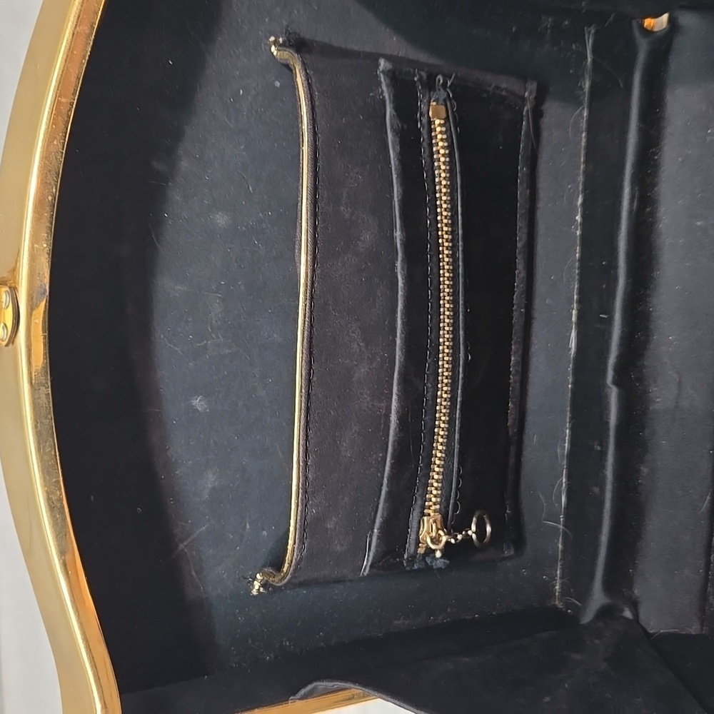 Vintag1960s TYROLEAN Bag Tapestry Cloth Embroidered Puffed Puffy Victorian Purse - Picture 12 of 13